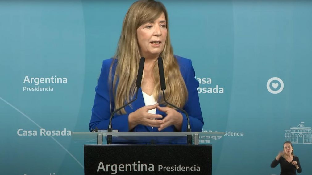 Gabriela Cerruti: "Las propuestas de la oposición nos remontan al peor momento de la Argentina".