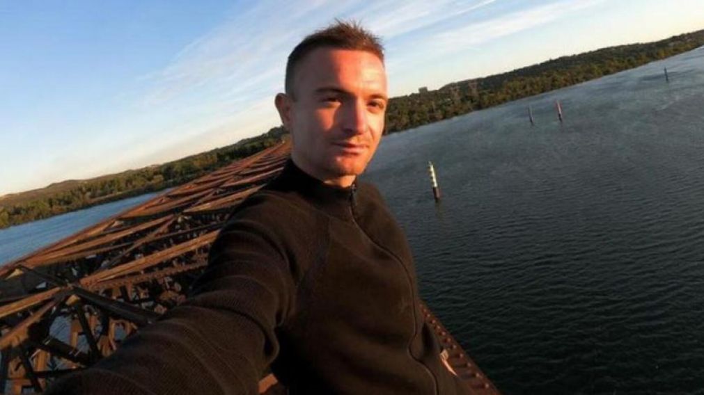 Un reconocido influencer murió luego de caer desde el piso 68 de un rascacielo (Imagen redes sociales).