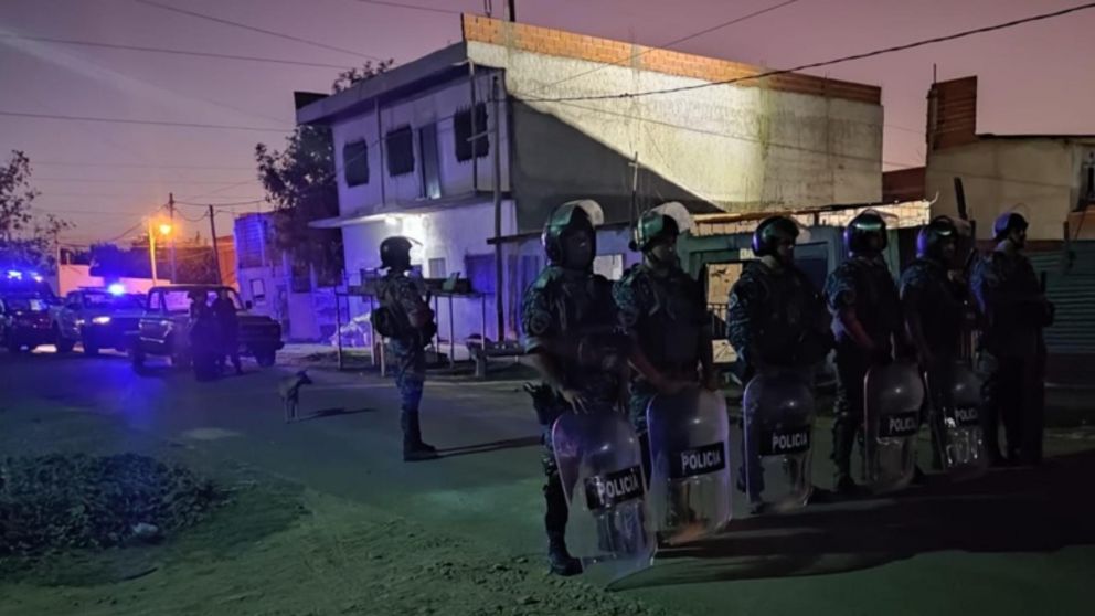 La Policía busca al dealer acusado del crimen.