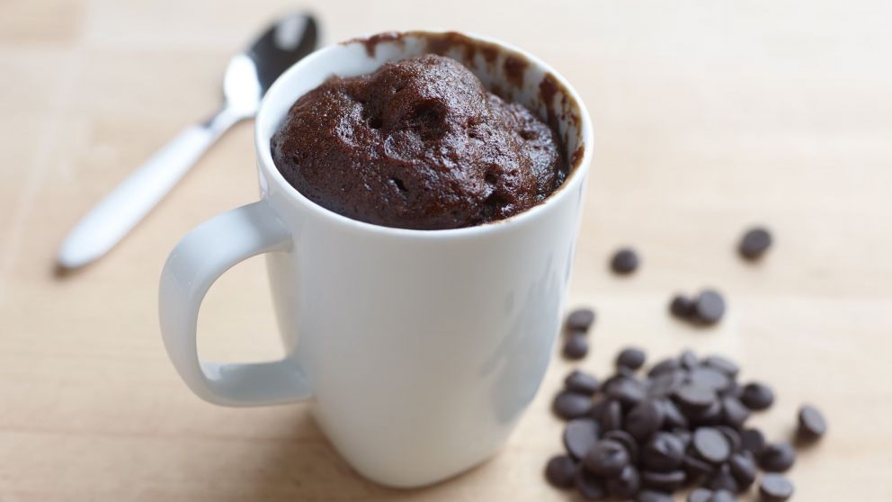Receta imperdible para hacer bizcochuelo de chocolate en taza