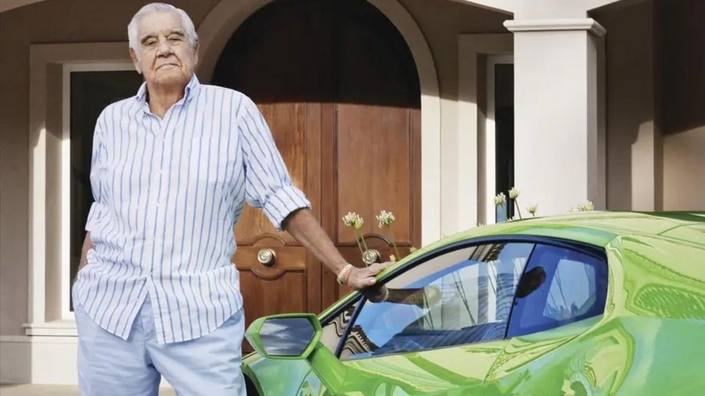 El empresario Constancio Vigil falleci� mientras viajaba de Montevideo a Miami (Gentileza La Naci�n).
