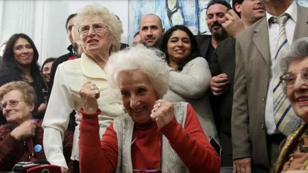 Abuelas de Plaza de Mayo festeja la identificación del nieto 133 (Archivo).