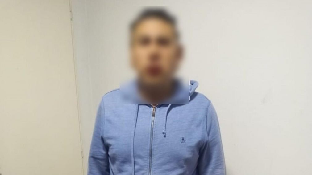 Este es el sujeto que fue arrestado por los investigadores policiales por el crimen de la nena de 2 a�os.