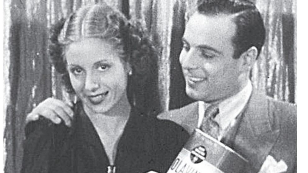 Eva Duarte realizó el trabajo con el actor Claudio Martino.