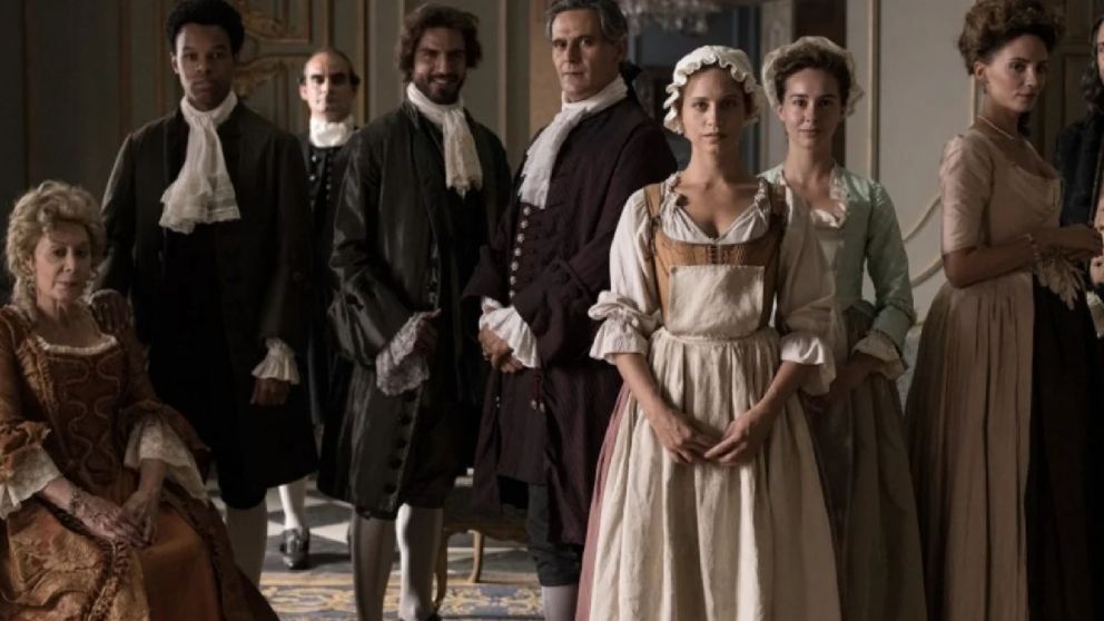 Netflix: La serie de �poca que le rinde culto al erotismo a trav�s de la comida y los sabores