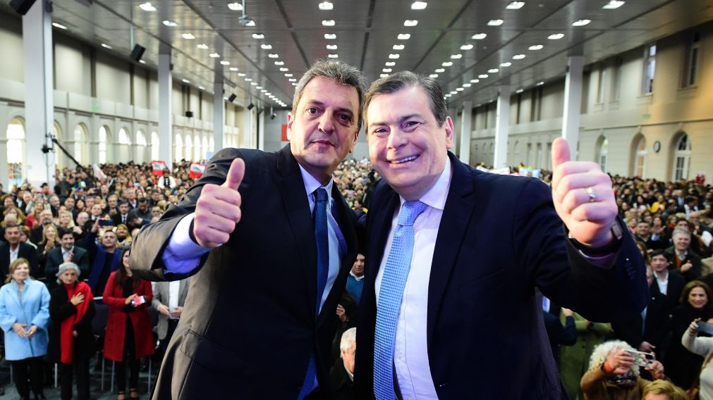 Sergio Massa con el gobernador Gerardo Zamora en Santiago del Estero.