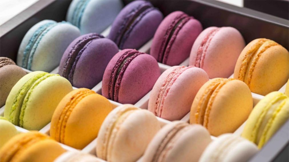 Cuáles son los pasos de Damián Betular para hacer unos "buenos" macarons.