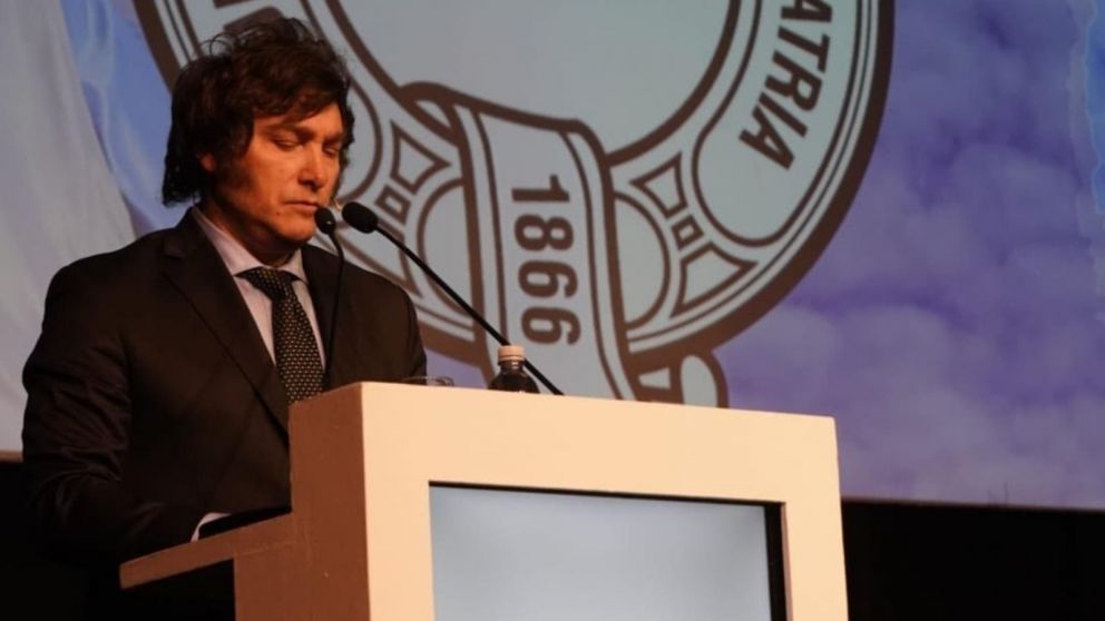 Javier Milei, durante su exposición de este lunes en el evento organizado por la Sociedad Rural (Gentileza @SociedadRural/Twitter).