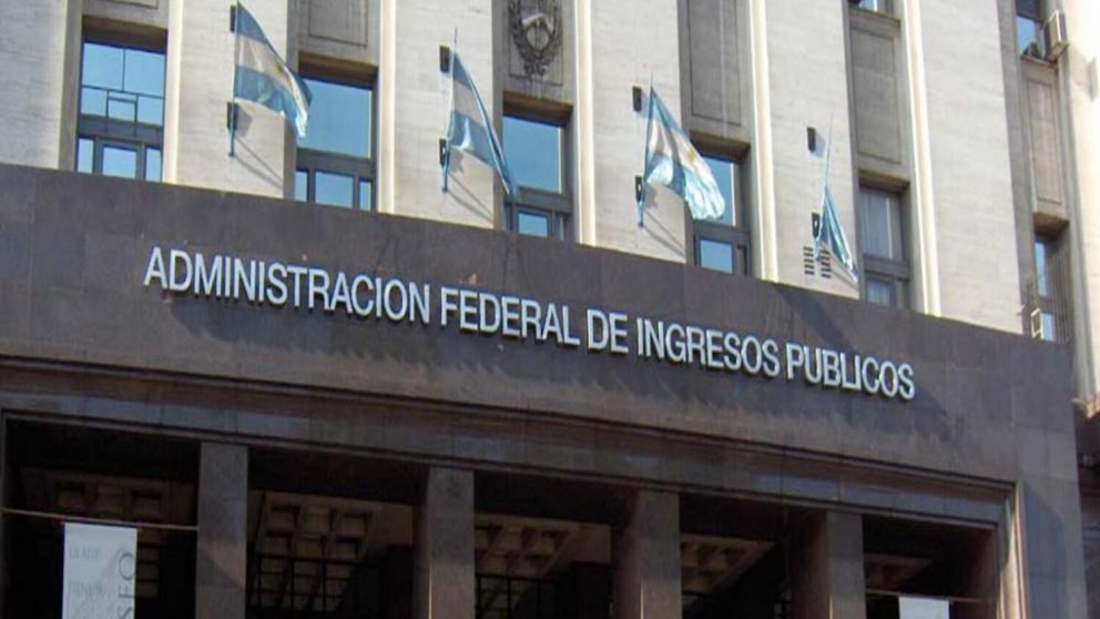 AFIP fijó un pago a cuenta del 15% del Impuesto a las Ganancias para 190 grandes empresas que presentaron un resultado impositivo igual o superior a 600 millones de pesos.