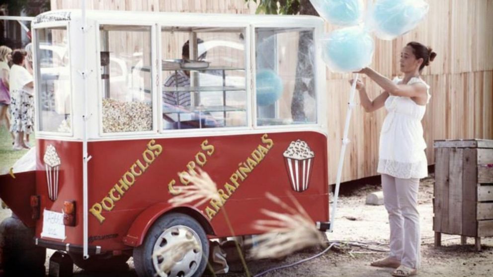 La venta de pochoclos en carrito es un clásico de las vacaciones de invierno (Gentileza Día 32).