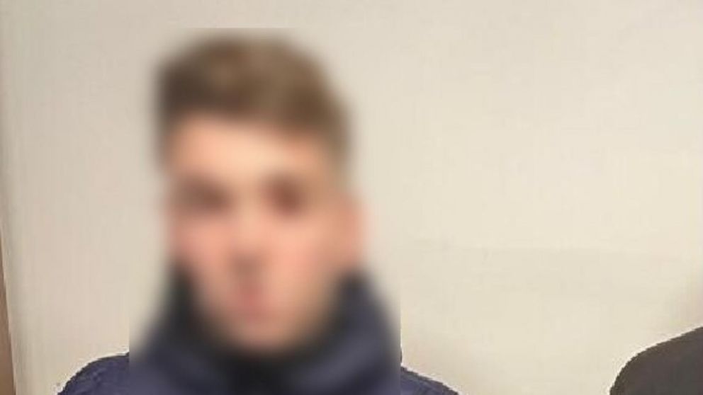 Este es uno de los individuos que fue arrestado como parte de la banda delictiva.