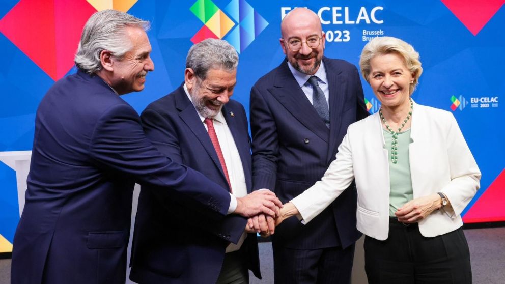 Alberto Fernández estuvo reunido durante dos días en Bélgica con los principales líderes mundiales (Gentileza @alferdez/Twitter).