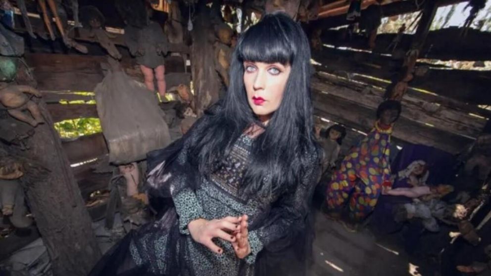 Brocarde se divorci� de su esposo "fantasma" y ahora busca pareja en Tinder (Instagram).