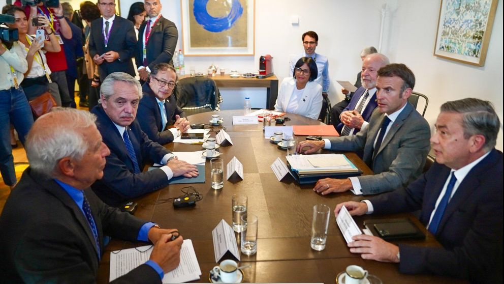 Alberto Fernández se reunió con distinttos líderes mundiales en Bélgica.