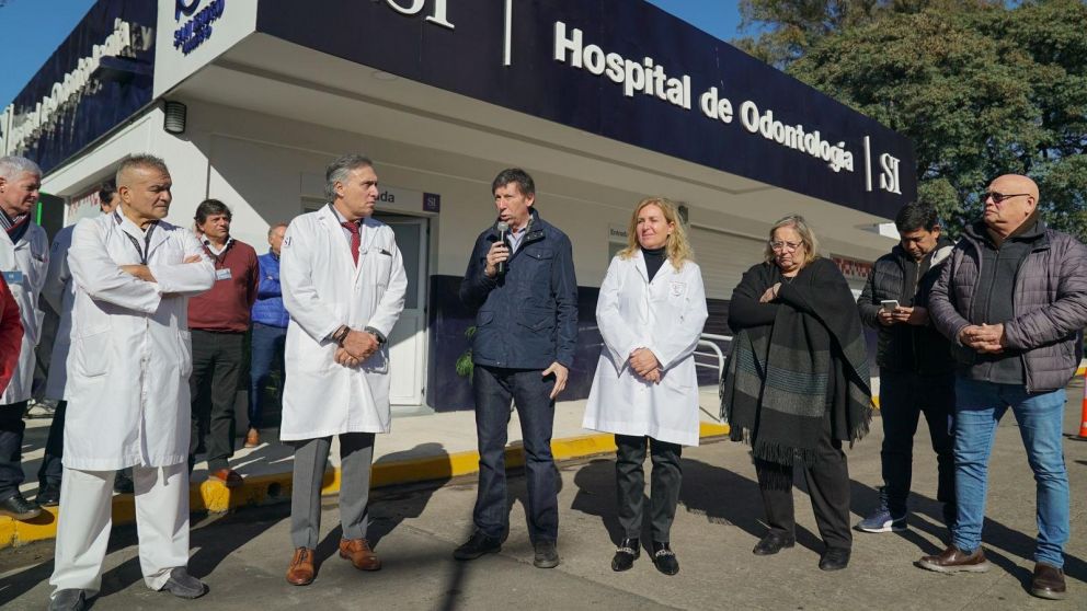 Gustavo Posse, intendente de San Isidro, durante la inauguraci�n del centro de salud.