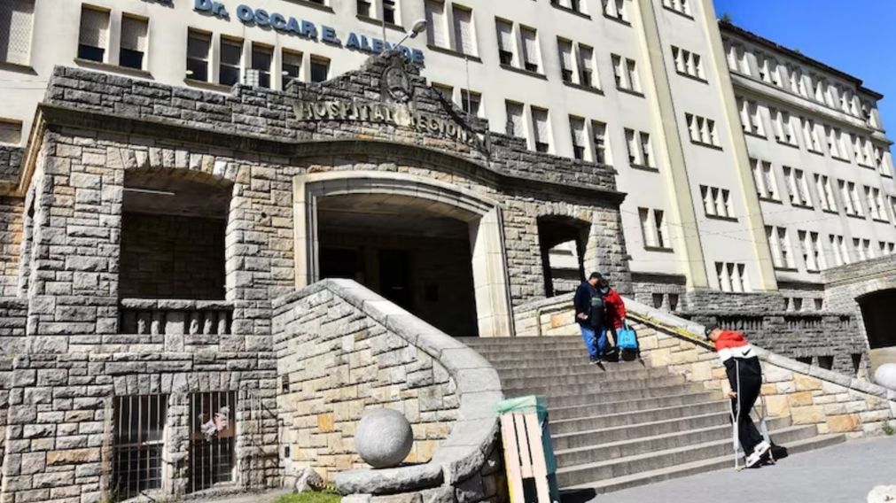 El joven fue atendido en el hospital por heridas de bala pero no quiso contar lo sucedido