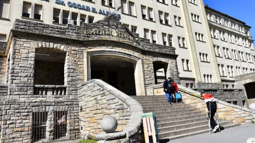 El joven fue atendido en el hospital por heridas de bala pero no quiso contar lo sucedido