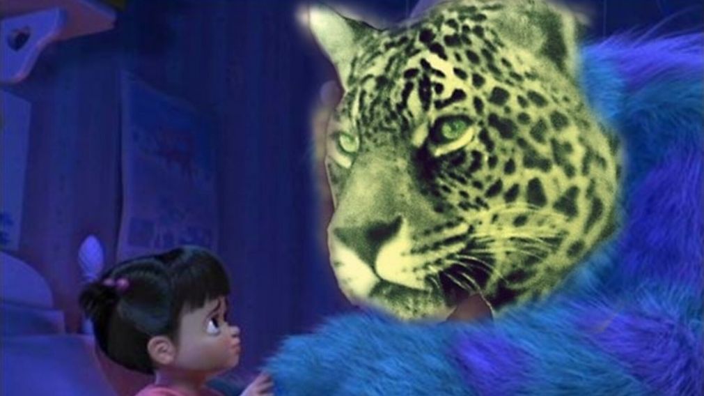 El dólar blue pasó los 500 pesos y estallaron los memes.