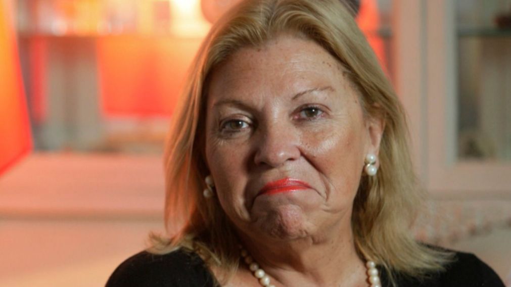 Cada cartel grande sale 1.800.000 pesos y había cinco por cuadra, mientras la gente se muere. Me descompuse, sentí asco", contó Carrió en Rosario.
