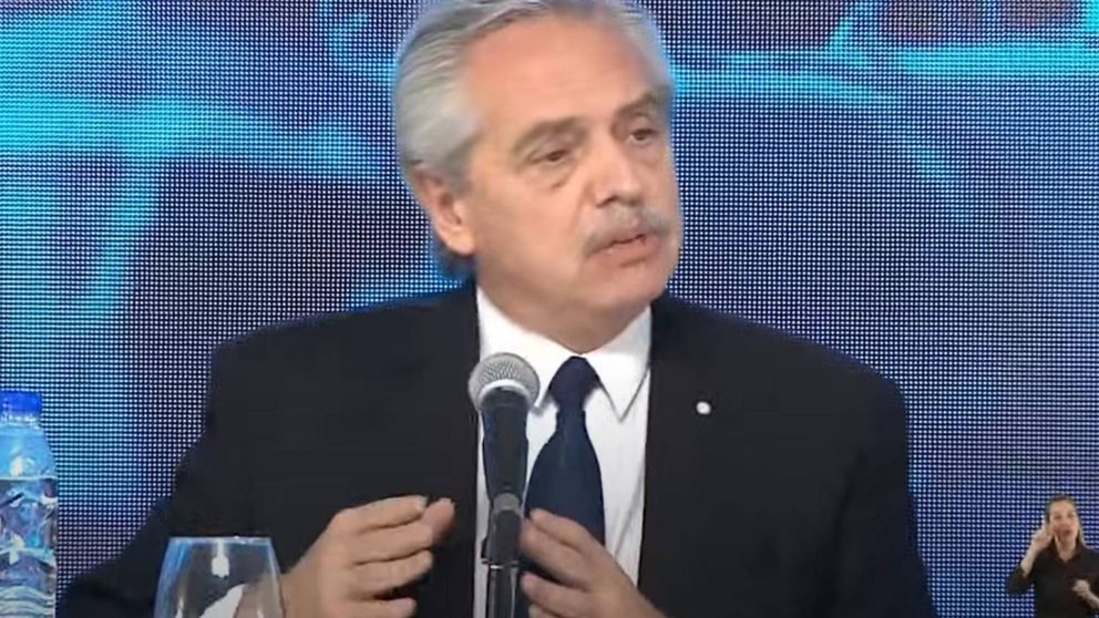 Alberto Fernández: "Hoy de algún modo estamos declarando la Independencia energética Argentina".