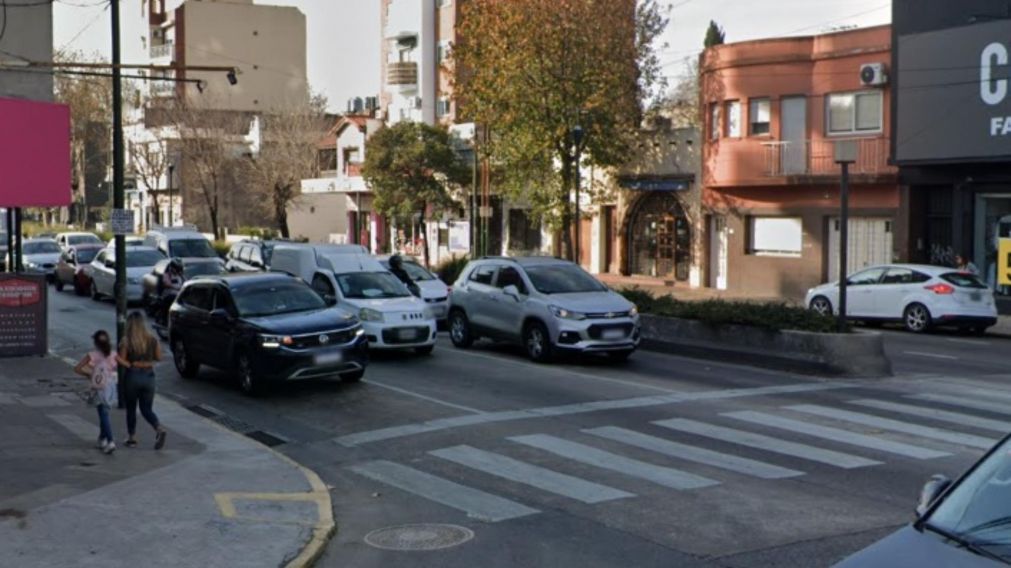 En esta esquina se produjo el robo padecido por la v�ctima.