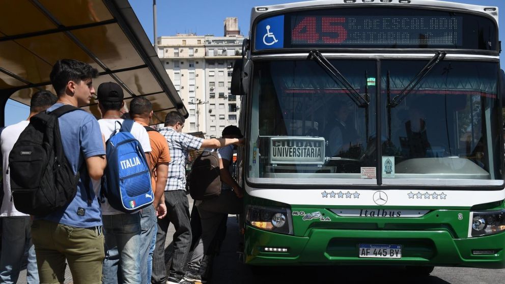 La UTA volvió a anunciar un paro de colectivos (Crónica/Rubén Paredes/Archivo).