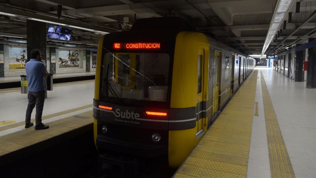 Habrá paro escalonado de subte durante este miércoles (Fernando Pérez Ré / Crónica / Archivo).