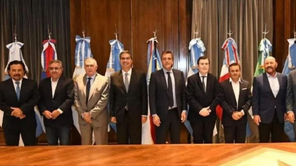 Los gobernadores peronistas respaldarán a Sergio Massa.