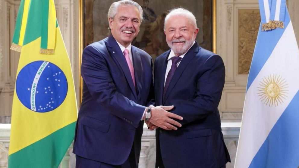 Alberto Fernández y Lula Da Silva se verán hoy en Misiones por la Cumbre del Mercosur.