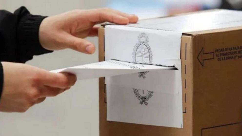 Elecciones 2023: cerraron los comicios en San Juan, y se espera por los primeros resultados.