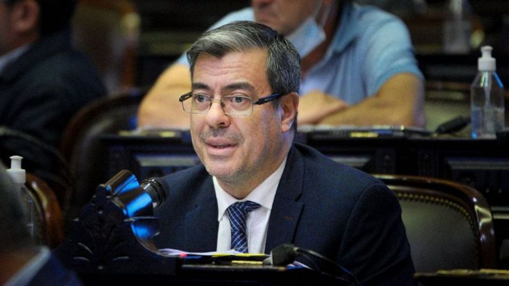 El diputado German Martinez respaldó la candidatura de Sergio Massa.