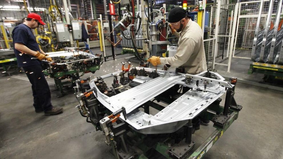 La industria acumuló una suba del 2,3%, el mejor nivel de actividad para ese período en al menos 2016 (Archivo).