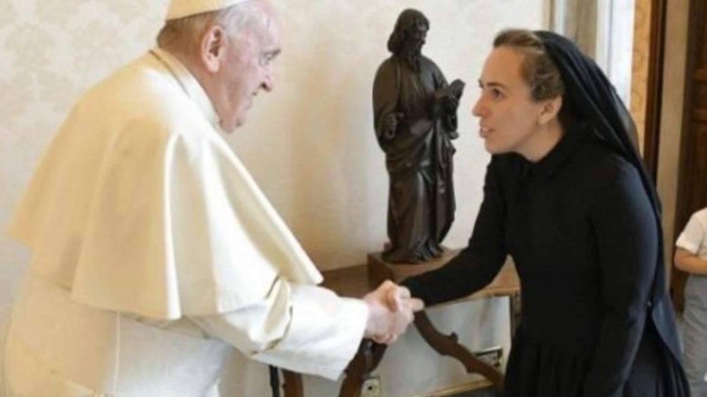 El Papa Francisco recibi� a la esposa del periodista Julian Assange, preso por dar a conocer secretos que revelaron cr�menes de guerra y contra la humanidad.