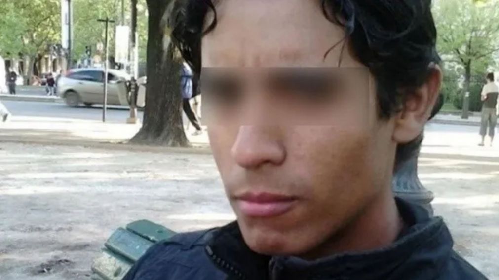 El acusado de doble femicidio declaró que lo "atacaron con un palo".