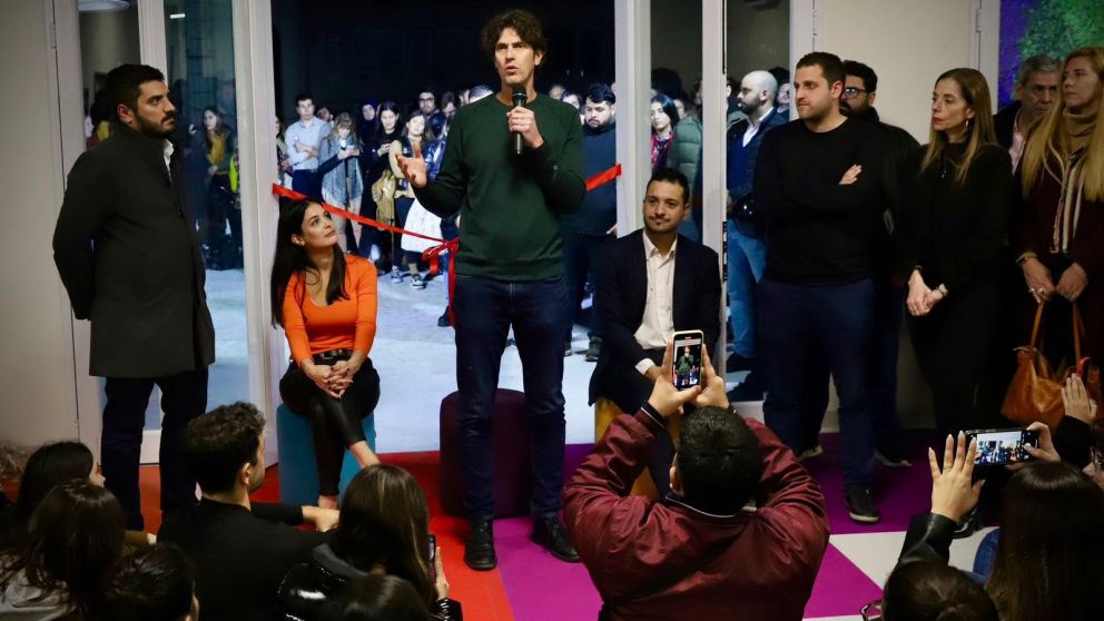 El precandidato a Jefe de Gobierno porteño, Martín Lousteau, lanzará su campaña electoral (Twitter).