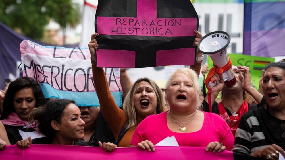 Día del Orgullo LGBT: realizan marcha "basta de travesticidios" y varias actividades (Imagen Télam).