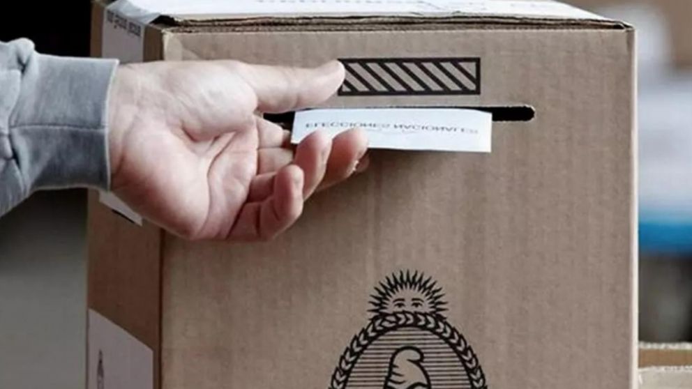 Originalmente, los comicios debían llevarse a cabo el pasado 14 de mayo pero se suspendieron por un fallo de la Corte Suprema.