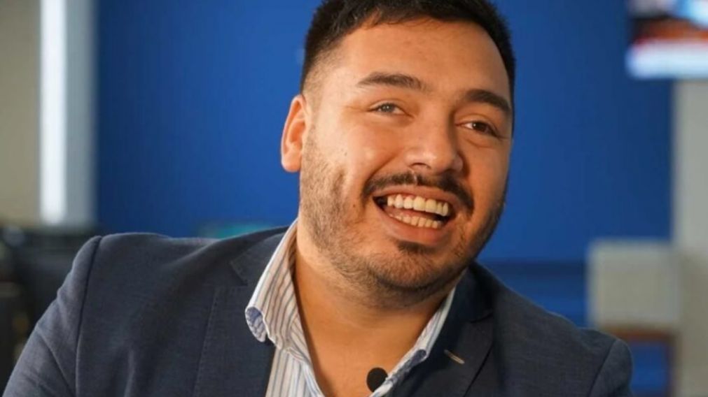 "No podía quedarme con los brazos cruzados al ver muchas cosas que están mal. Es fácil, sino, quedarse sentado en el sillón de casa con el celular”, dijo recientemente el artista.