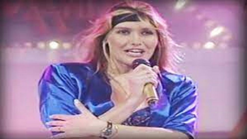 La nueva vida de Sandra Smith, el "ángel" de la televisión que fue un icono en los 80.