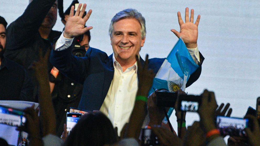 Llayora ganó en las elecciones de Córdoba (Télam).