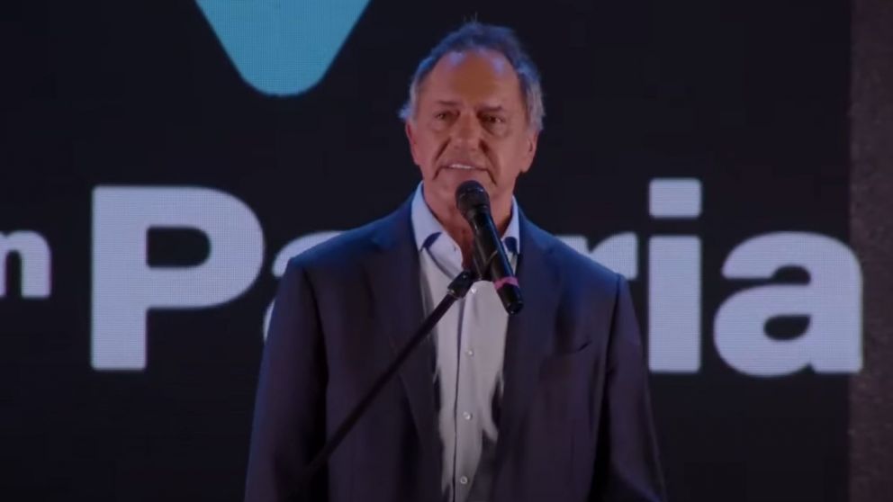 Daniel Scioli presentó su precandidatura presidencial.