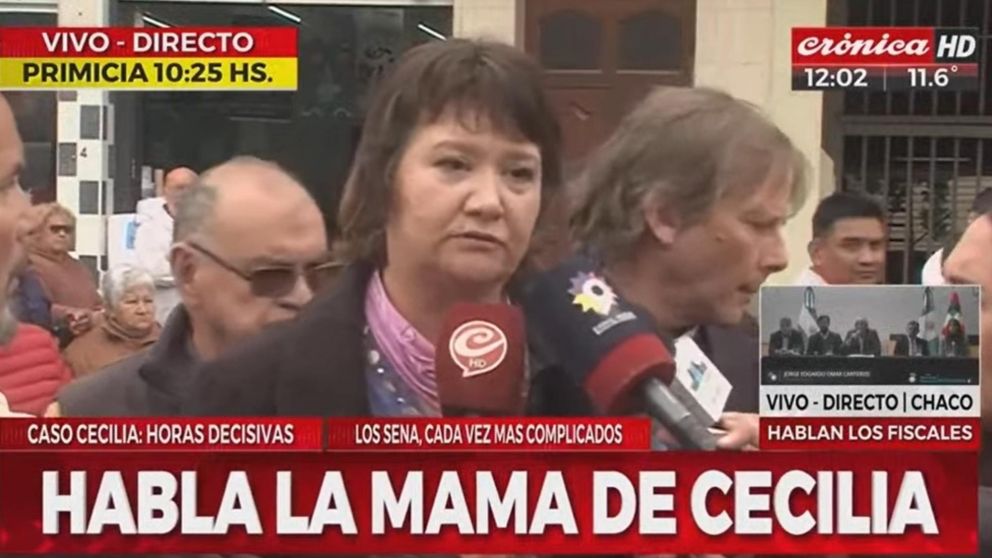 Gloria Romero, habl� con la prensa a la salida de fiscal�a.
