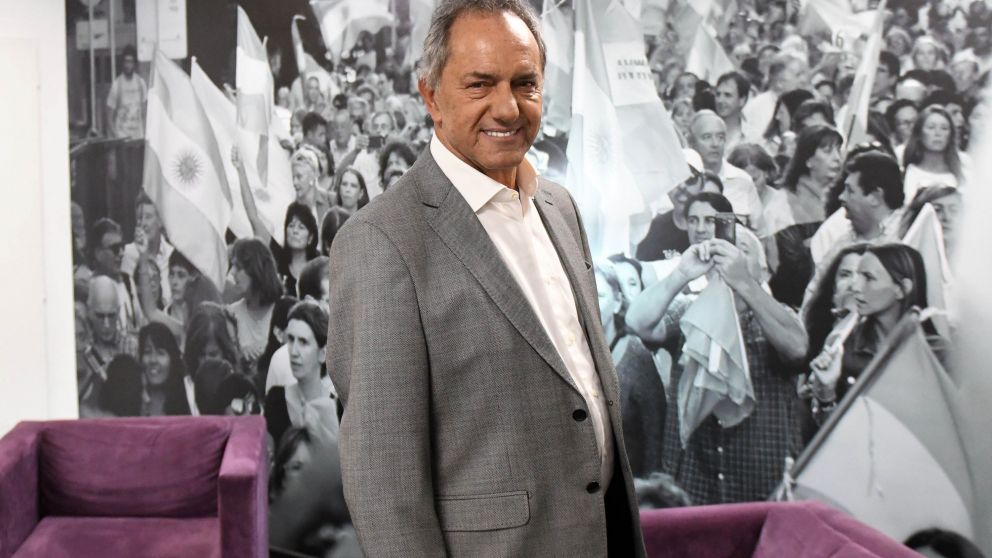 El precandidato Daniel Scioli present� su spot de cara a las pr�ximas elecciones (Cr�nica / Nahuel Ventura).