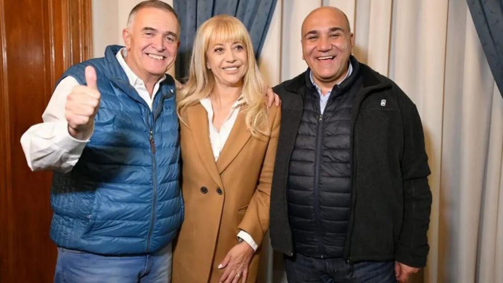 Elegida intendenta, Rossana Chahla comentó: "Veo a Manzur como candidato a presidente".