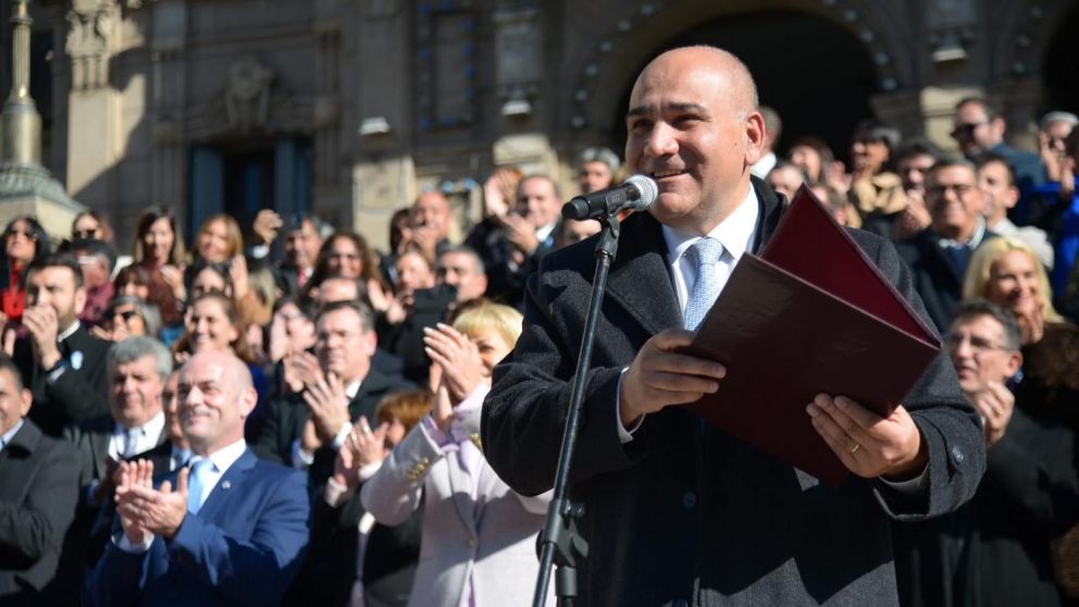 El gobernador tucumano, Juan Manzur (Twitter).
