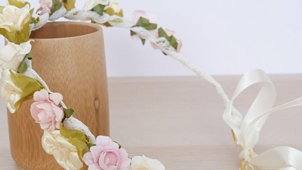 Invit� a las amigas a su casa y pidi� que llevaran "flores", pero una no entendi� la consigna: "Se me cag... de la risa".