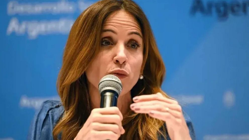 Victoria Tolosa Paz: "Escriban el reglamento que escriban, nos vamos a presentar".