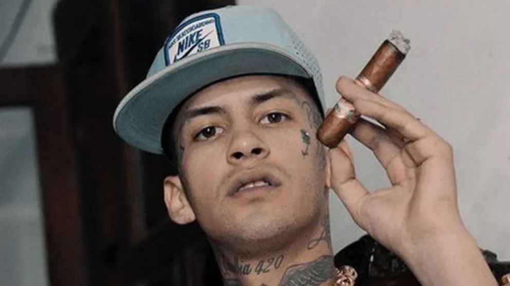 El cantante L-Gante continúa detenido.