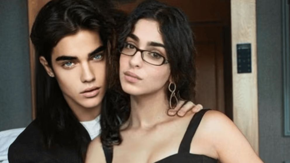 Una muchcha se casó con un hombre que creó con inteligencia artificial y su historia es viral.