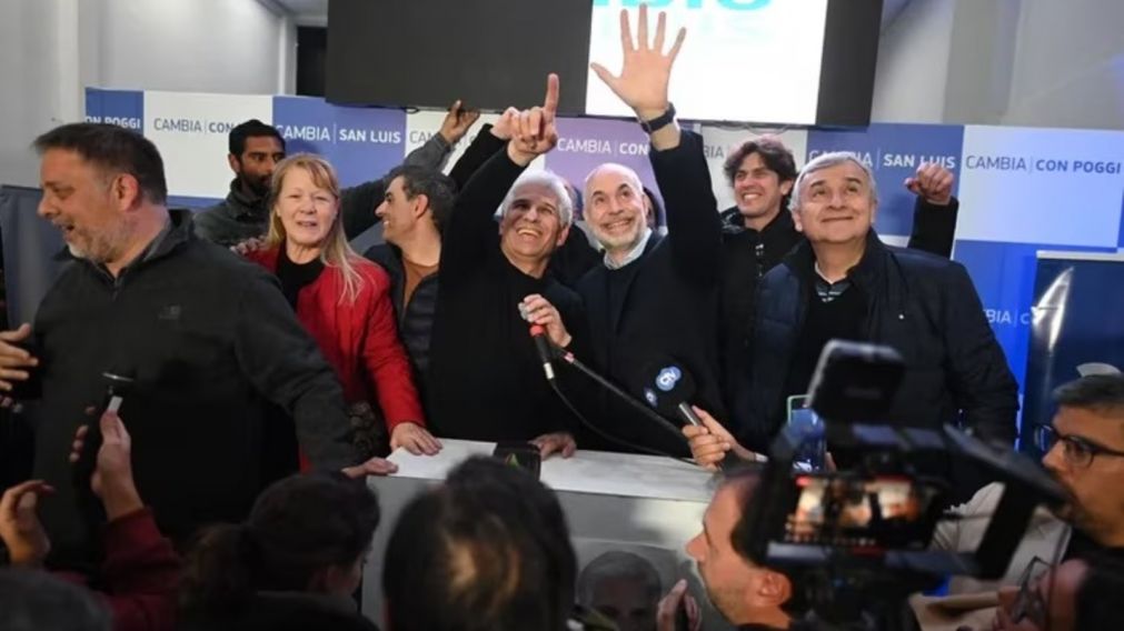 Poggi dio el batacazo al vencer al candidato oficialista y puso fin a 40 años de dominio peronista en San Luis.
